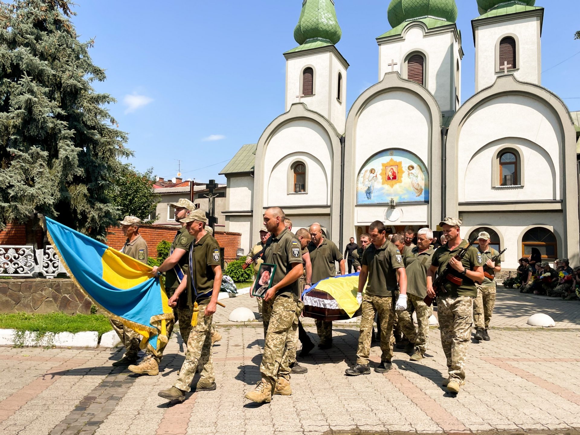 365573925_683010550523955_3790653816134814652_n