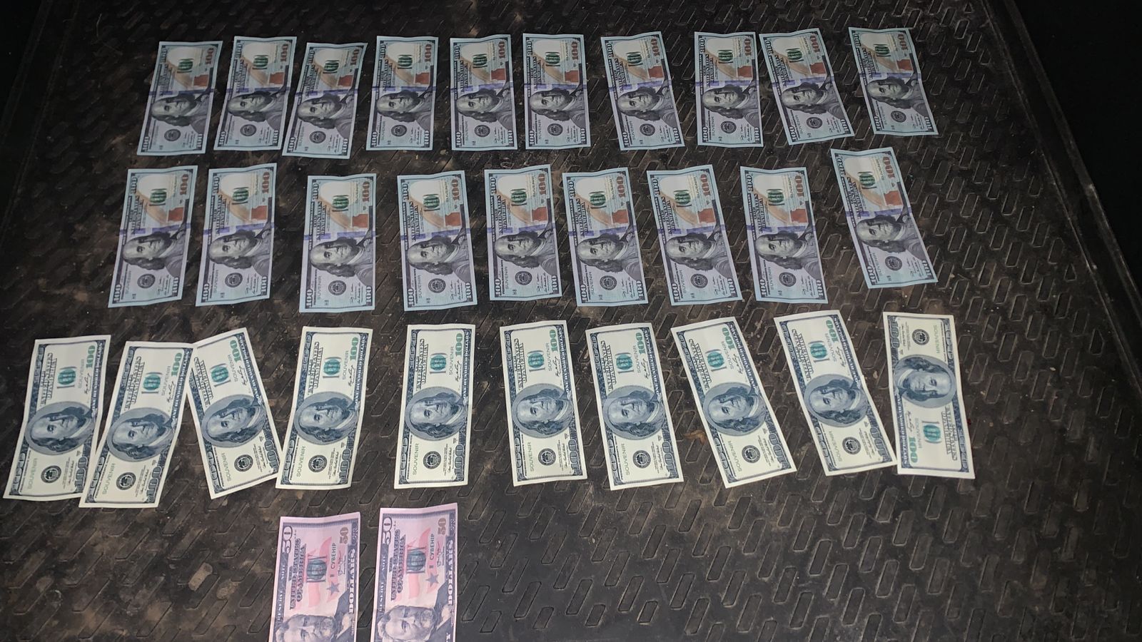 гроші злочин