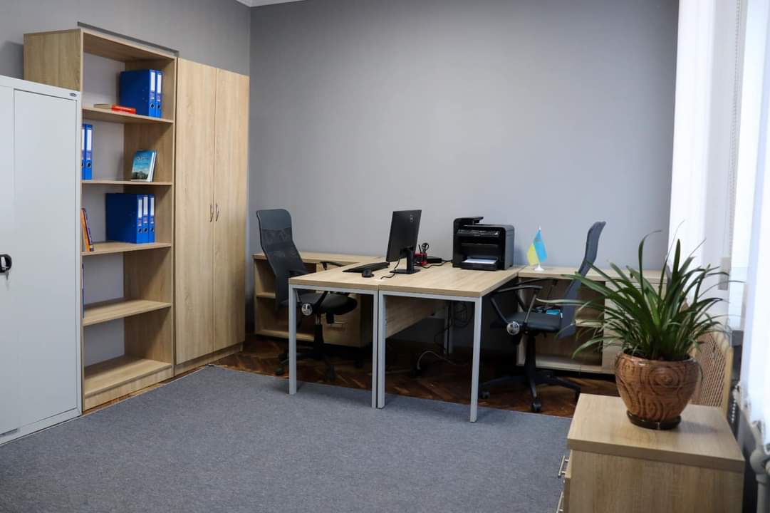 64008b0cb8fc9296690586